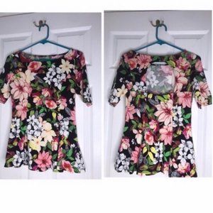 Guess Floral Peplum Top.